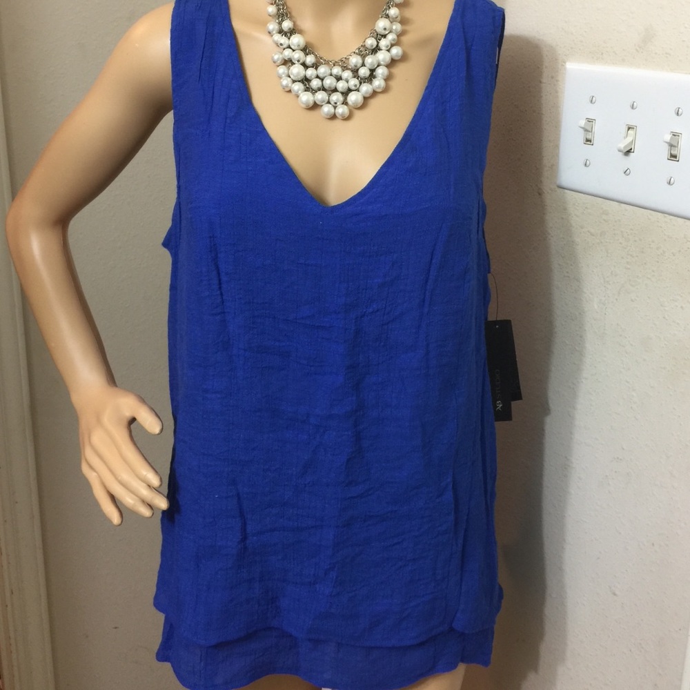 💙💙💙 Sleeveless blue linen blouse
